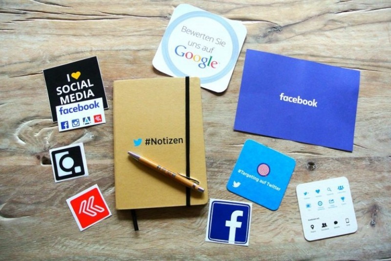 Khách hàng của bạn đang online trên đa kênh. Bạn cũng cần Marketing Online đa kênh.